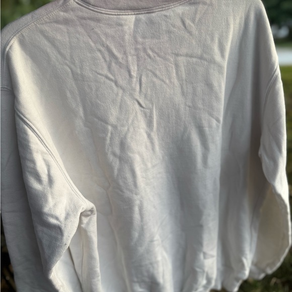 White Reindeer Sweater - Picture 6 of 6